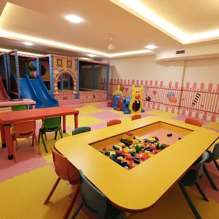 Oksijen Zone & - Full Board 4*